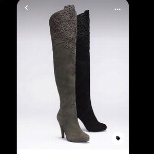 Preowned Stuart Colin Embroidered Knee High Boots Size 8